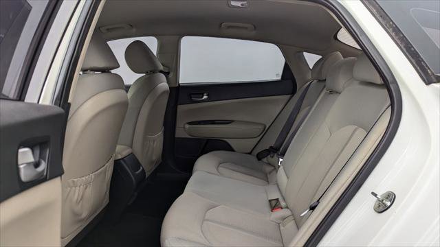 Used 2018 Kia Optima LX image 17