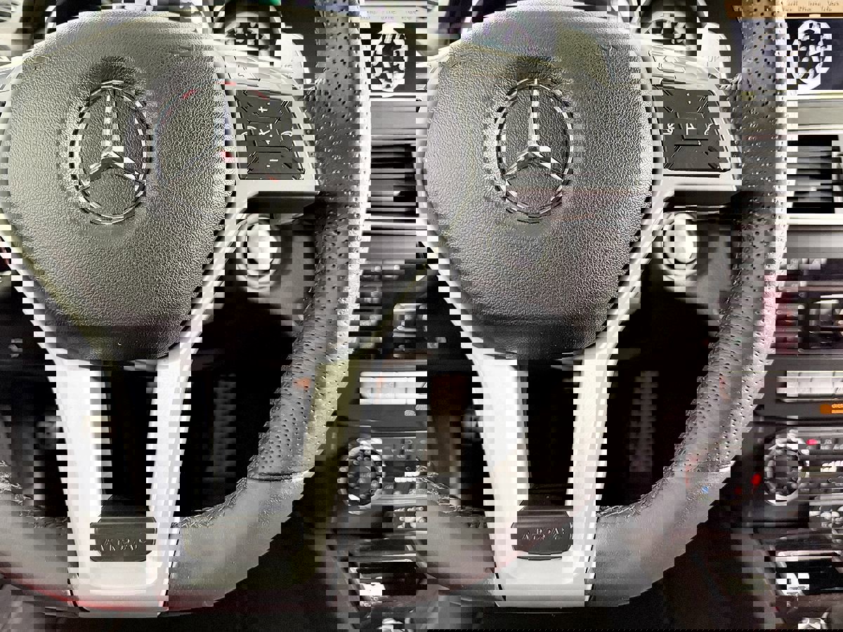 Used 2012 Mercedes-Benz C 63 AMG Sedan image 42