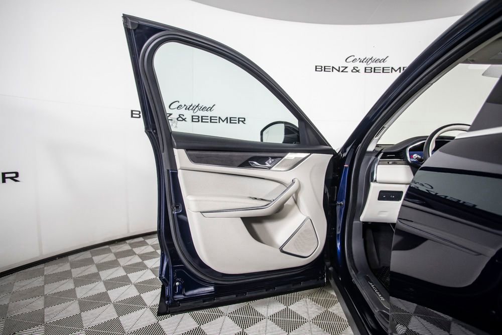 Used 2021 Jaguar F-PACE S image 21