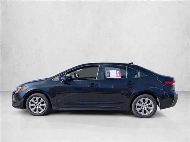 Used 2021 Toyota Corolla LE image 9