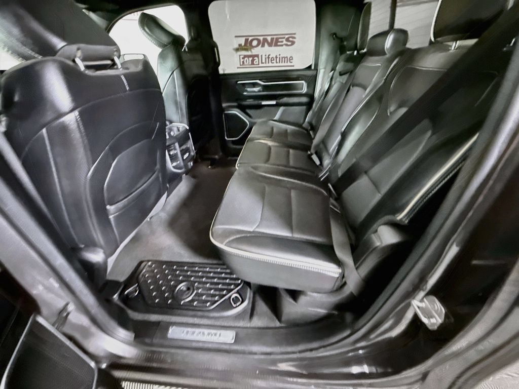 Used 2020 RAM 1500 Laramie w/ Sport Appearance Package AWD/4WD image 29