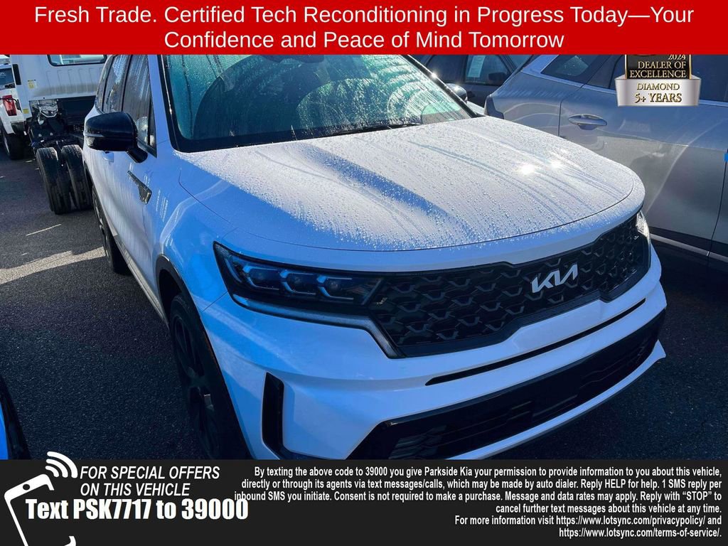 Used 2023 Kia Sorento SX