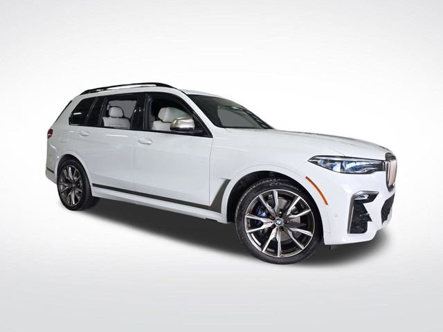 Used 2021 BMW X7 M50i w/ Dynamic Handling Package image 46