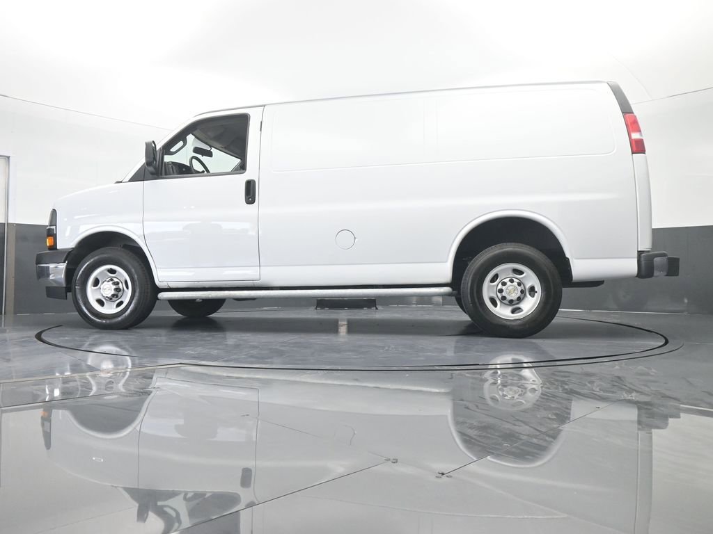 Used 2024 Chevrolet Express 2500 w/ Driver Convenience Package image 52
