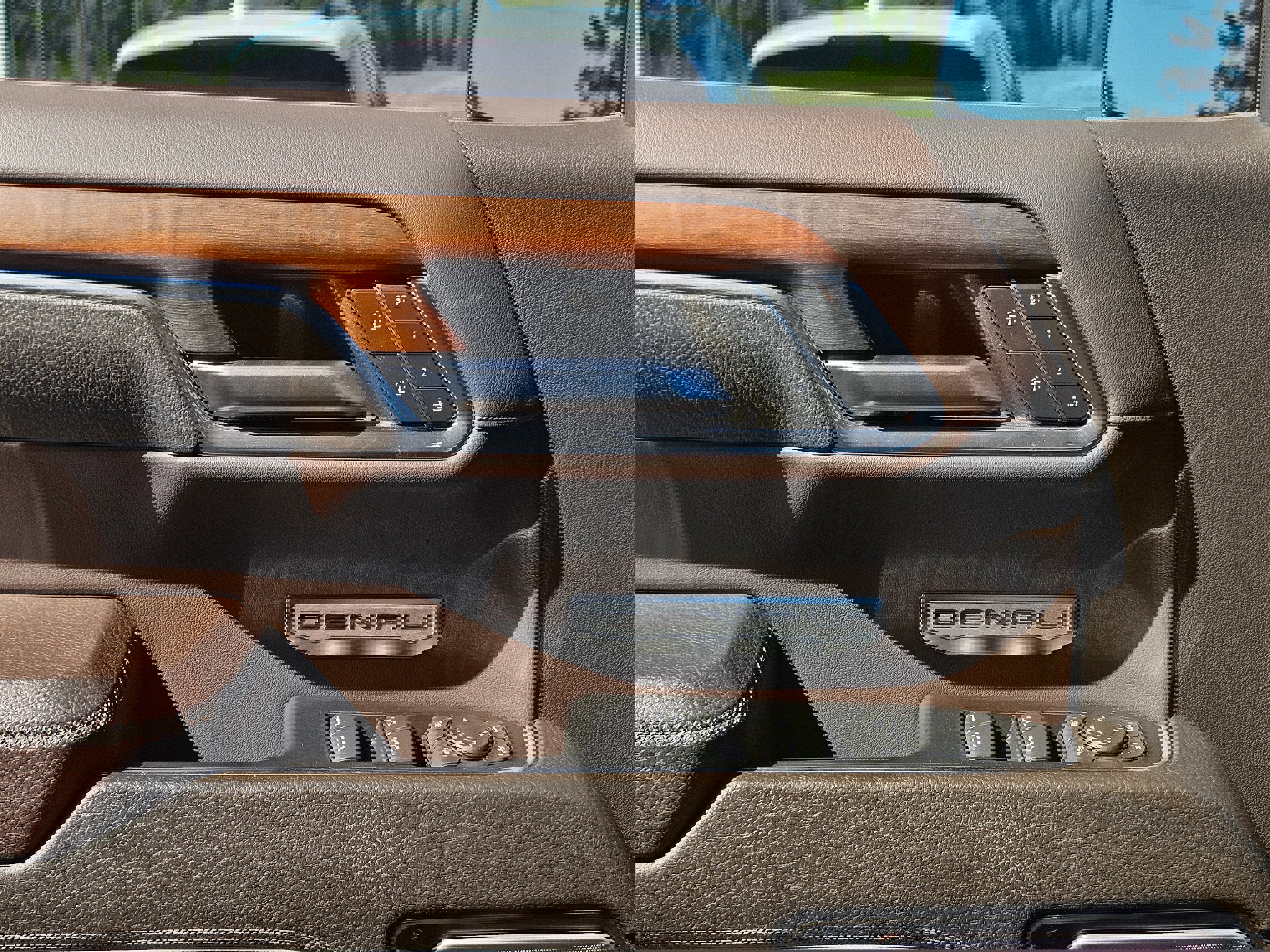 Used 2023 GMC Sierra 1500 Denali w/ Technology Package image 24