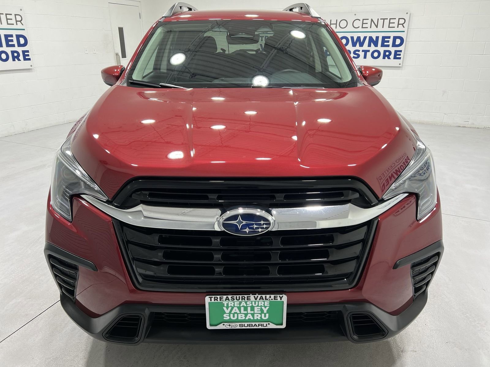 Certified 2025 Subaru Ascent Premium image 3