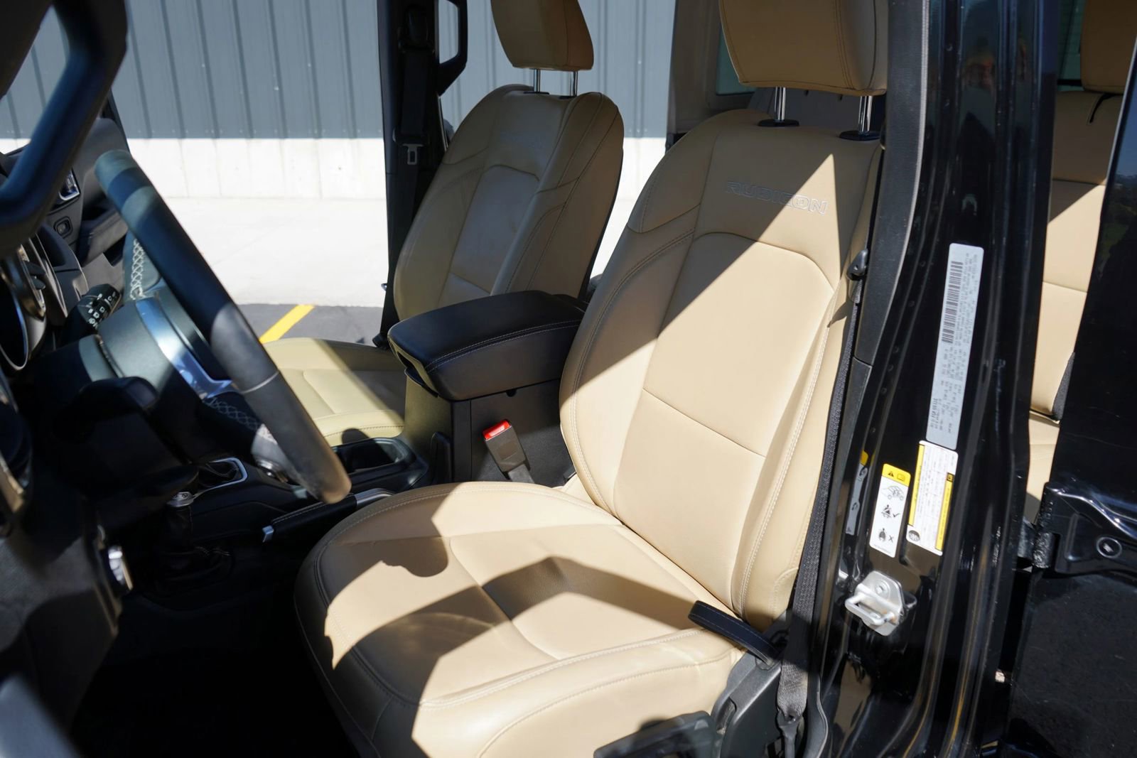 Used 2018 Jeep Wrangler Unlimited Rubicon image 11