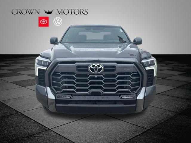 Used 2025 Toyota Tundra Platinum image 2