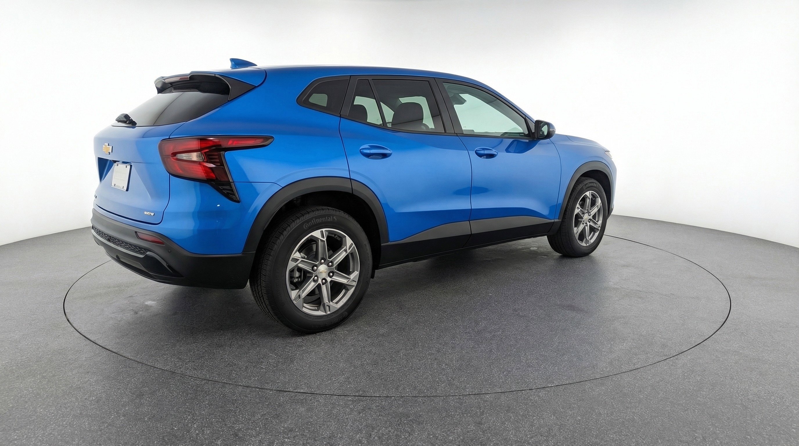 Used 2025 Chevrolet Blazer LT image 9