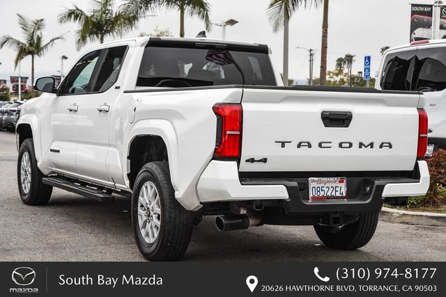 Used 2025 Toyota Tacoma SR5 AWD/4WD image 8