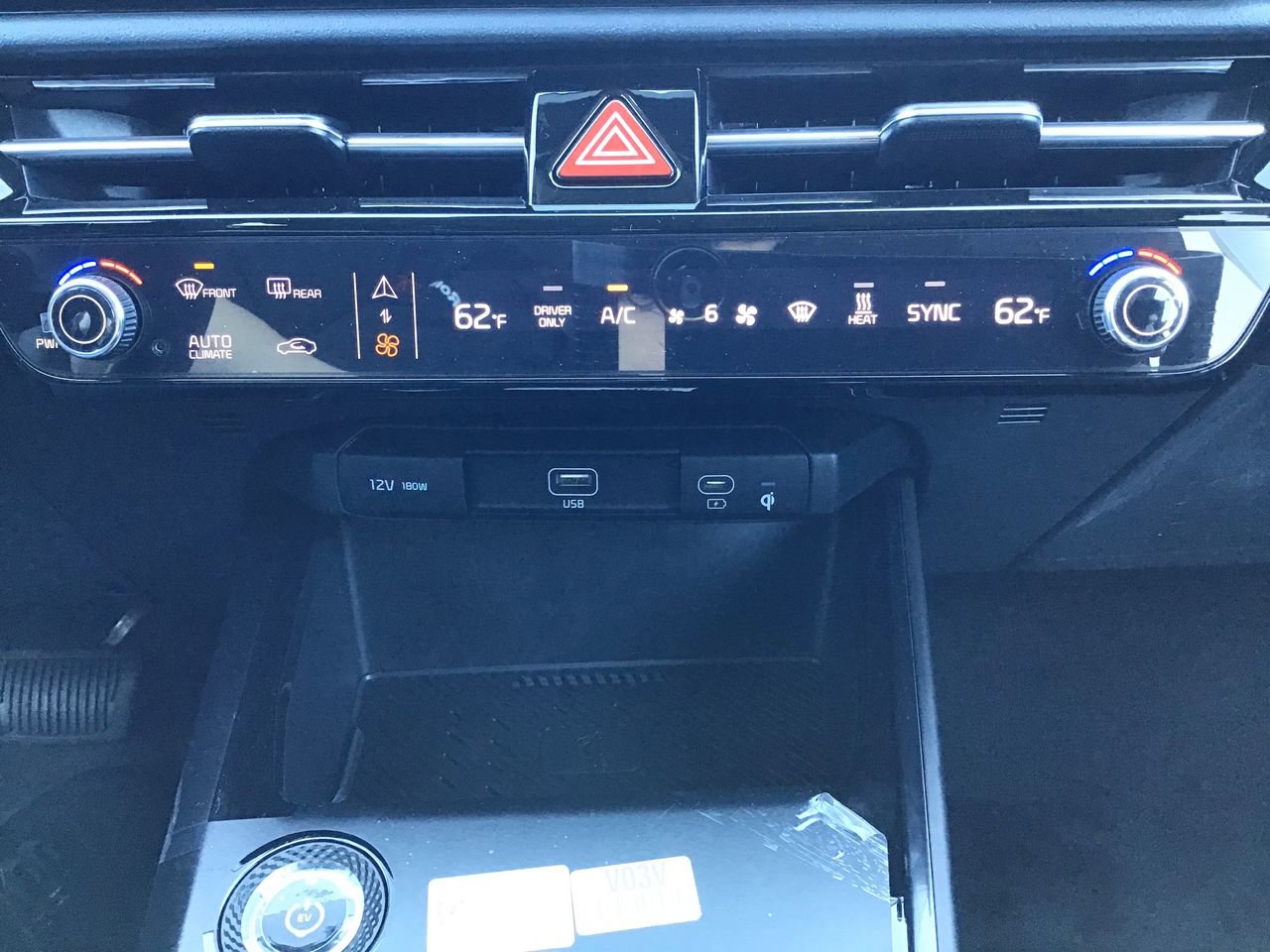 Used 2024 Kia Niro Wind w/ Wind Preserve Package FWD image 16