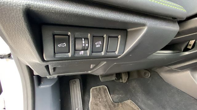 Used 2020 Subaru Outback Onyx Edition XT AWD/4WD image 18