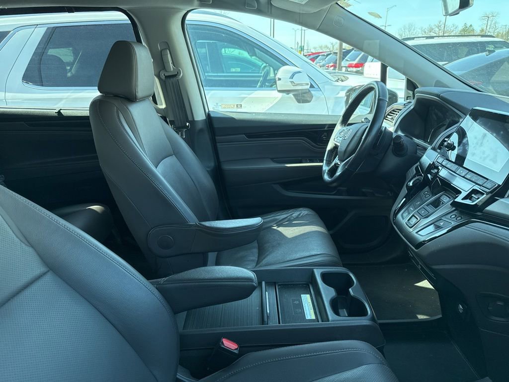 Used 2020 Honda Odyssey Elite image 3