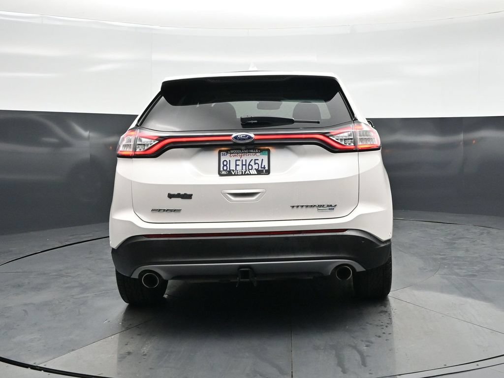 Used 2018 Ford Edge Titanium w/ Equipment Group 302A AWD/4WD image 28