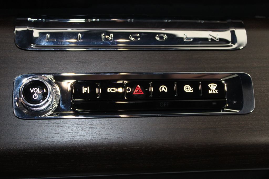New 2026 Lincoln Aviator Reserve AWD/4WD image 49