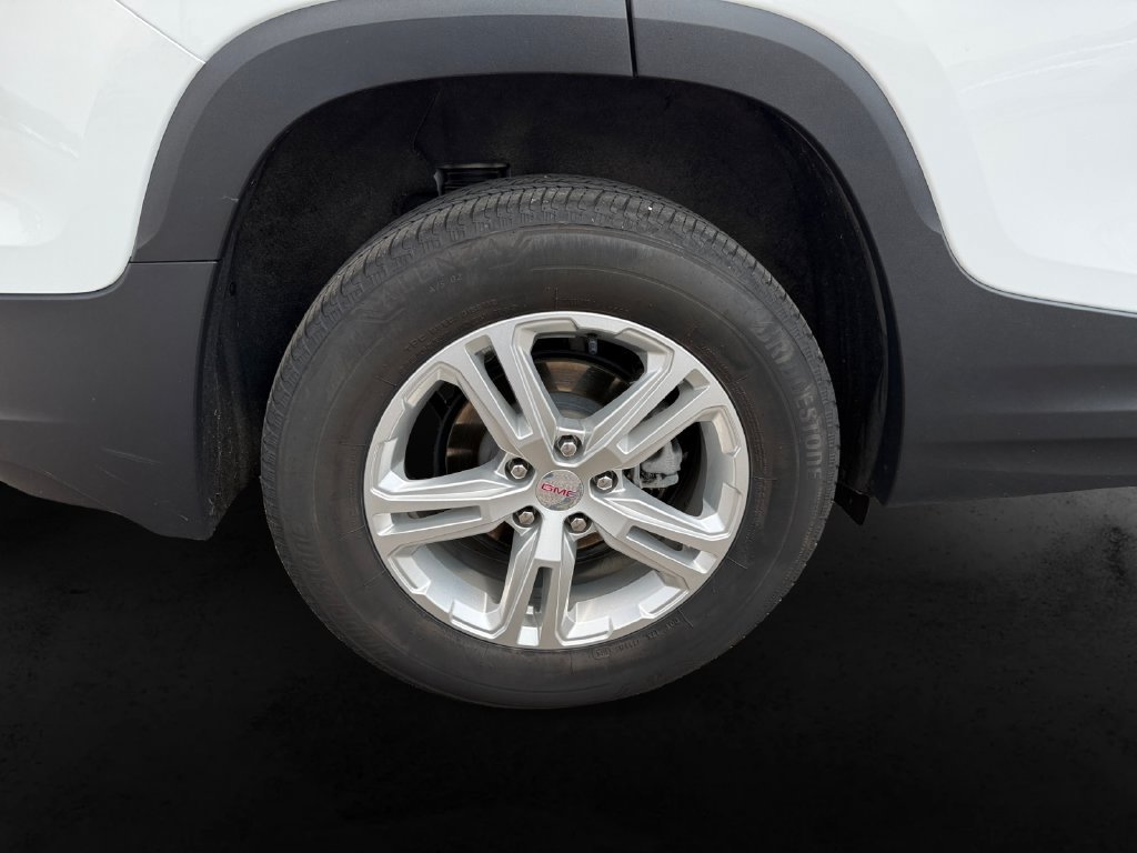 Used 2024 GMC Terrain SLE AWD/4WD image 12