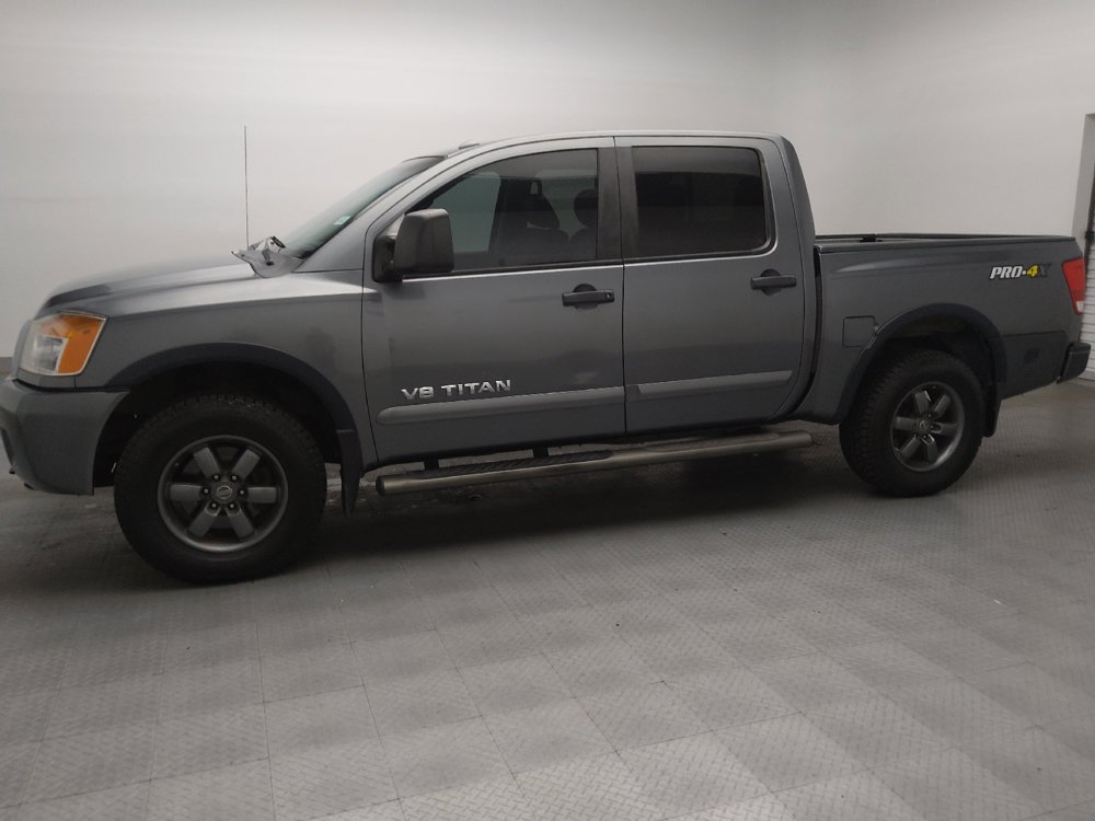 Used 2015 Nissan Titan PRO-4X w/ Pro-4x Luxury Package AWD/4WD image 2