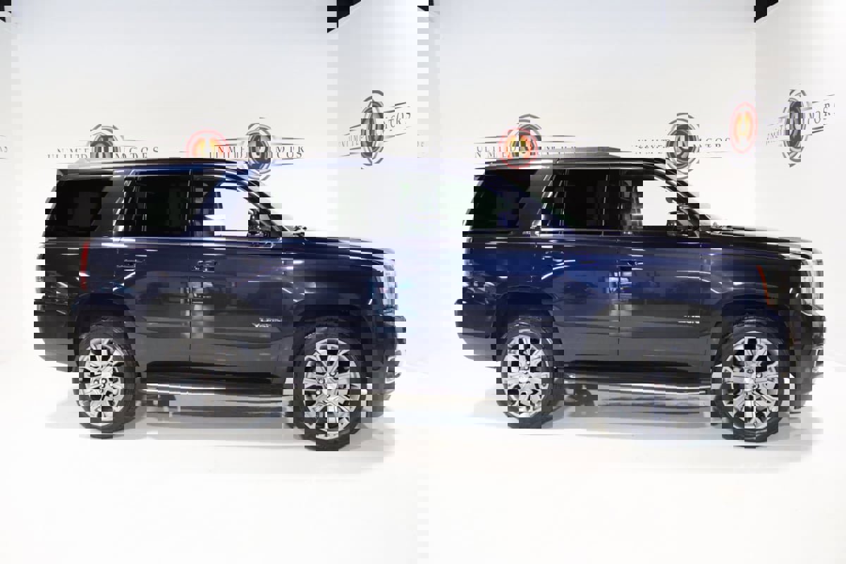 Used 2017 GMC Yukon SLT image 5