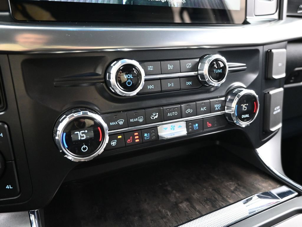 Used 2021 Ford F150 Lariat w/ Equipment Group 502A High image 24