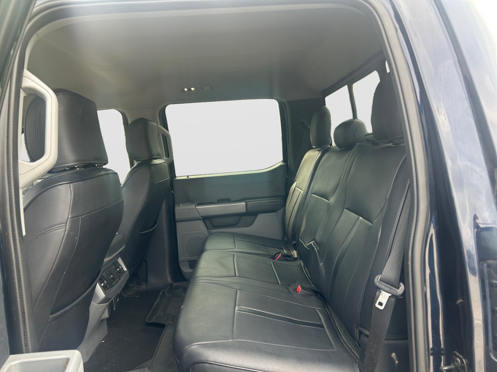 Used 2024 Ford F350 XLT AWD/4WD image 8