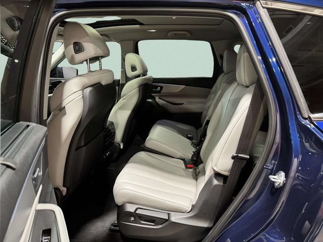 Used 2024 Acura MDX SH-AWD w/ Technology Package image 26