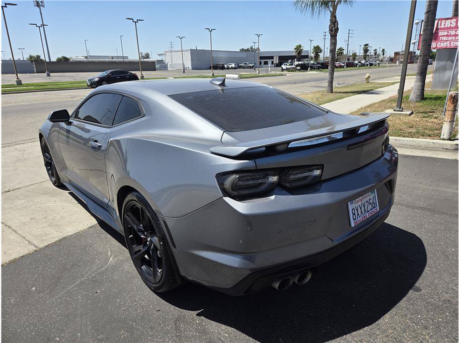 Used 2019 Chevrolet Camaro SS RWD image 7