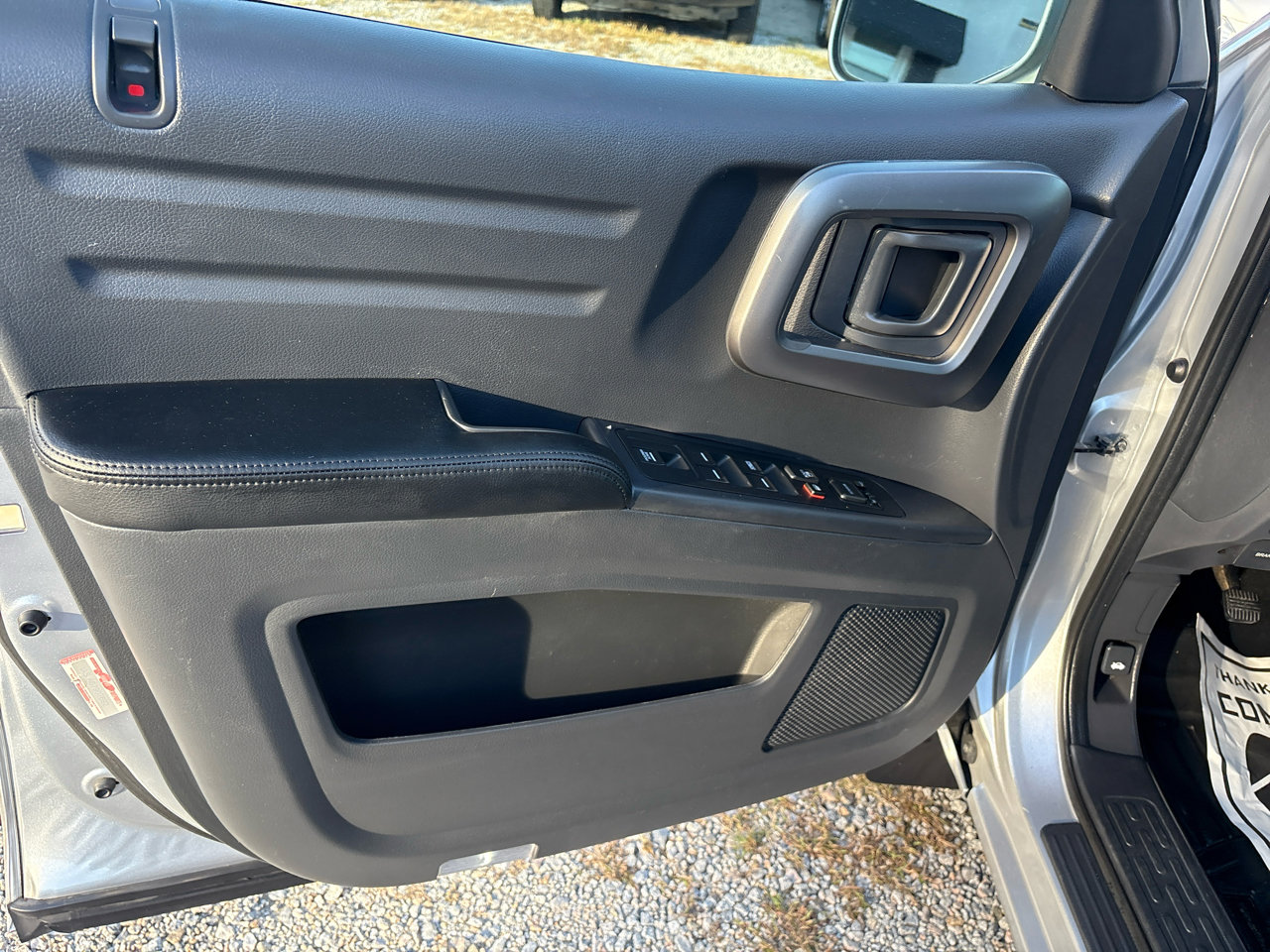 Used 2014 Honda Ridgeline SE image 31