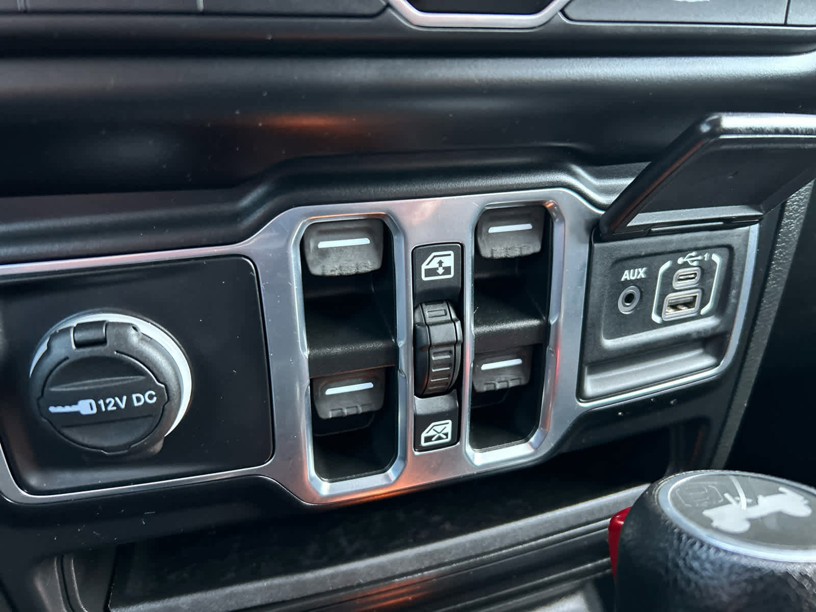 Used 2021 Jeep Wrangler Unlimited Sport image 24