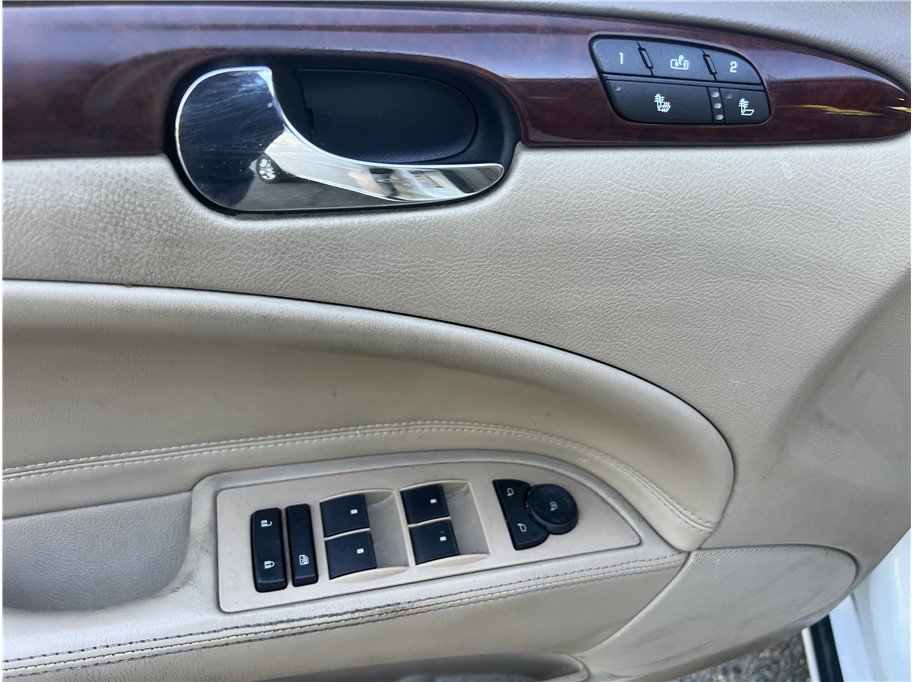 Used 2006 Buick Lucerne CXL w/ Luxury Package FWD image 14