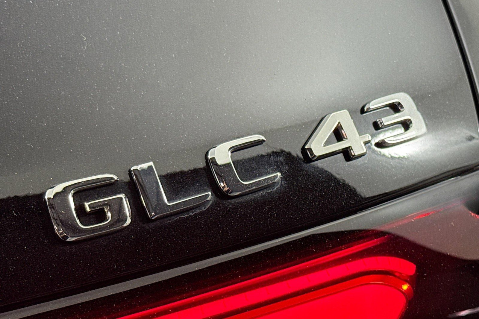 New 2025 Mercedes-Benz GLC 43 AMG 4MATIC image 8