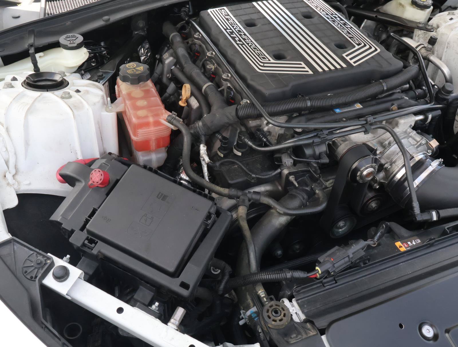 Used 2020 Chevrolet Camaro ZL1 RWD image 22