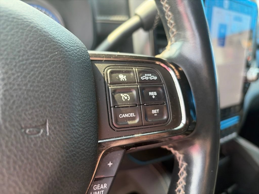 Used 2022 RAM 3500 Limited AWD/4WD image 23
