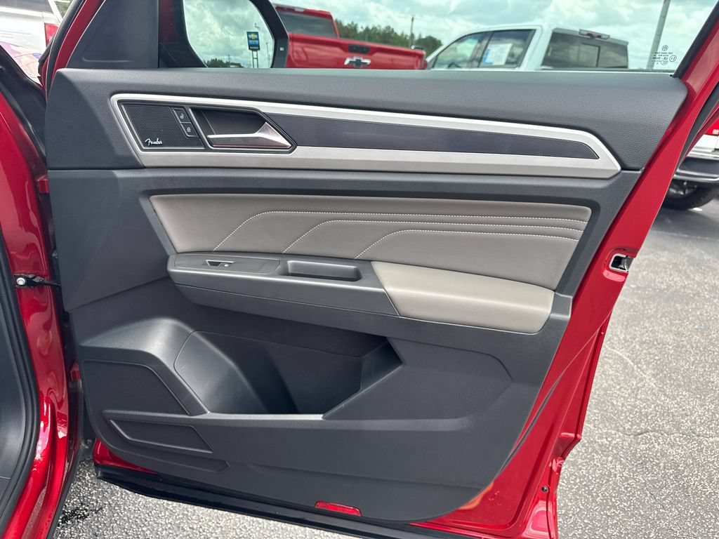 Used 2023 Volkswagen Atlas Cross Sport SEL Premium R-Line AWD/4WD image 15