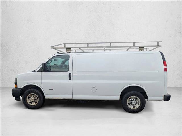 Used 2018 Chevrolet Express 2500 w/ Driver Convenience Package RWD image 8