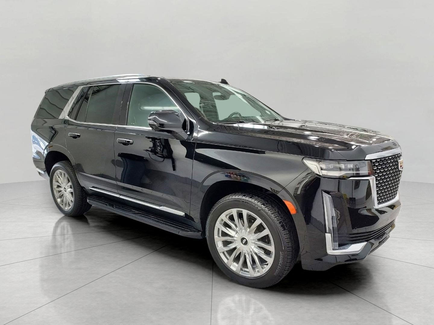 Certified 2022 Cadillac Escalade Premium Luxury AWD/4WD image 1