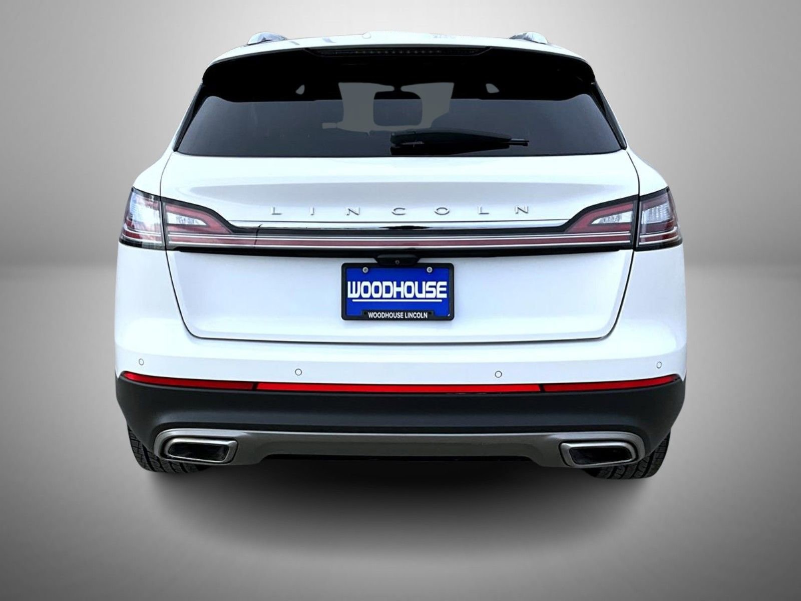 Certified 2022 Lincoln Nautilus Reserve w/ Equipment Group 201A image 6