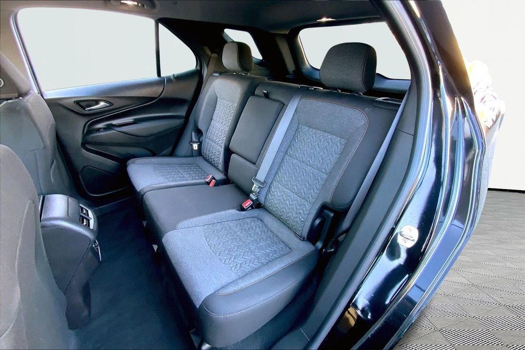 Used 2024 Chevrolet Equinox LT w/ LPO, Floor Liner Package image 16