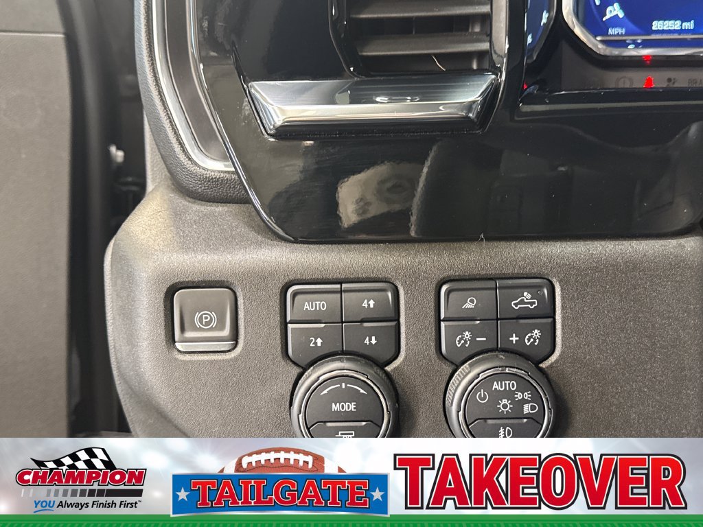 Used 2023 Chevrolet Silverado 1500 RST AWD/4WD image 13
