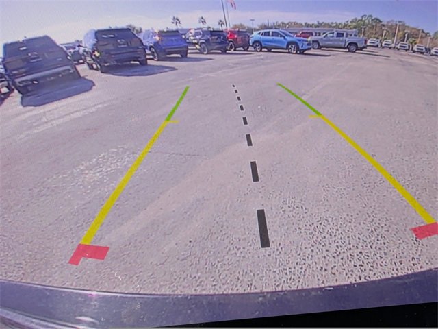 Used 2023 Jeep Grand Cherokee Altitude image 23