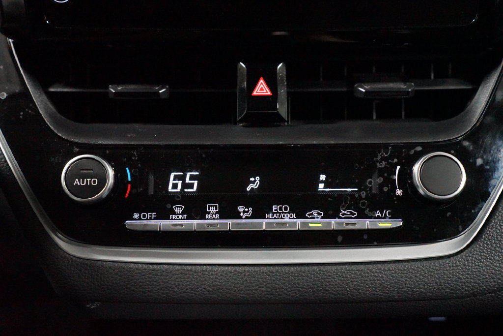 Certified 2024 Toyota Corolla LE FWD image 20