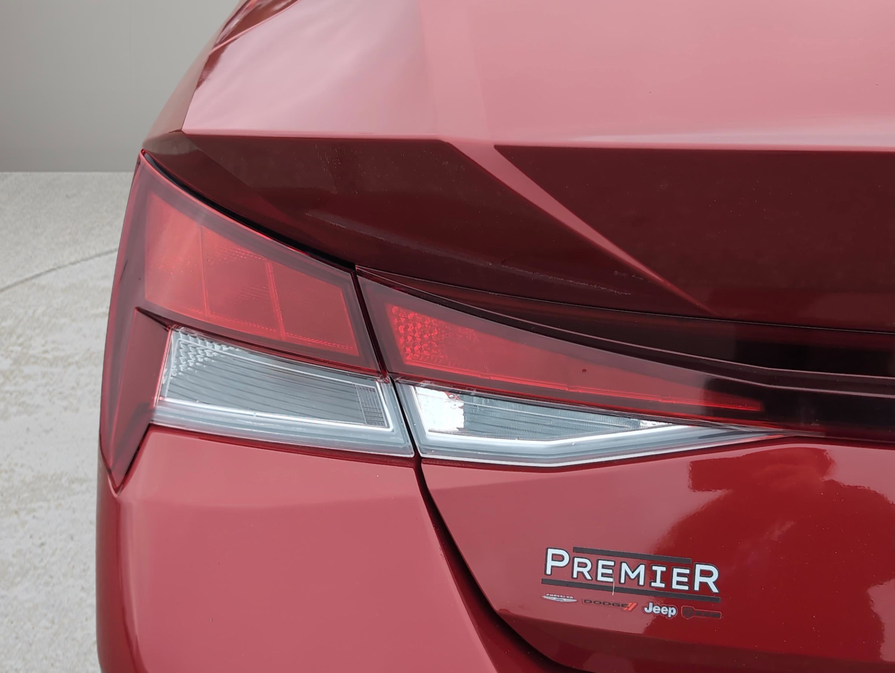 Used 2023 Hyundai Elantra SEL w/ Convenience Package image 9