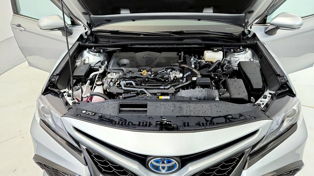 Used 2024 Toyota Camry XSE w/ Navigation Package FWD image 15