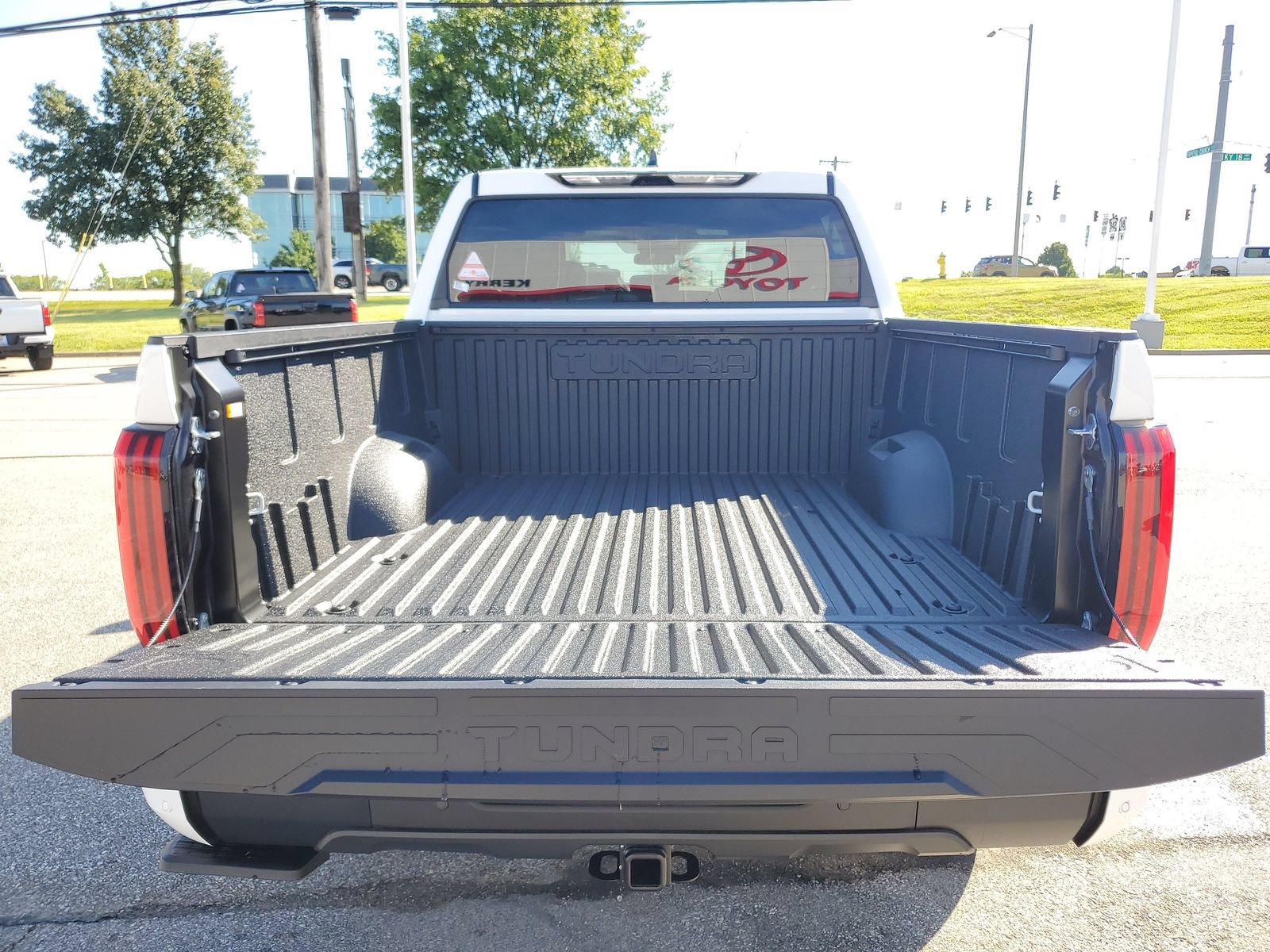 New 2026 Toyota Tundra SR5 w/ SR5 Premium Package AWD/4WD image 8