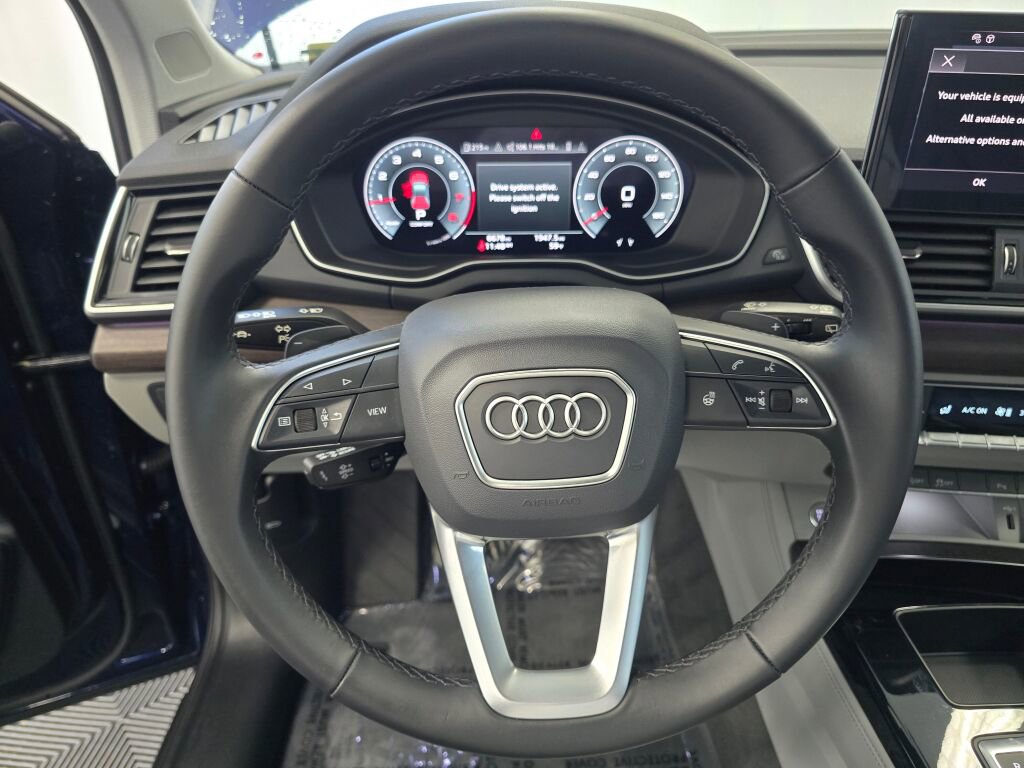 Certified 2025 Audi Q5 2.0T Premium Plus w/ Premium Plus Package image 14