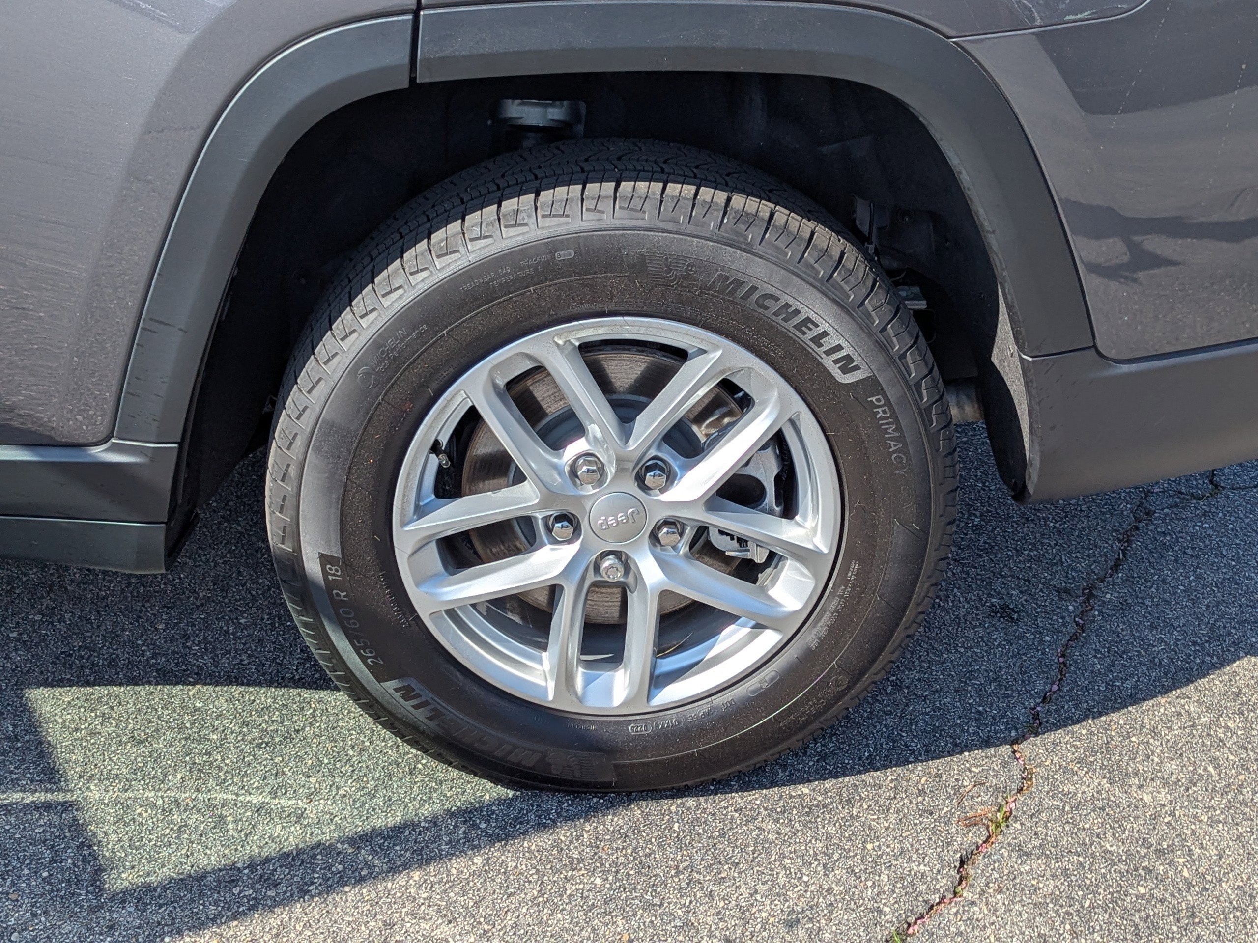 Certified 2025 Jeep Grand Cherokee L Laredo w/ Trailer Tow Package image 29