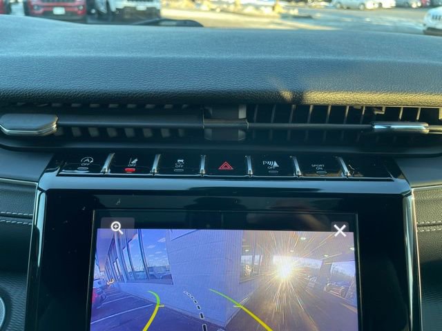 Used 2023 Jeep Grand Cherokee L Laredo image 22