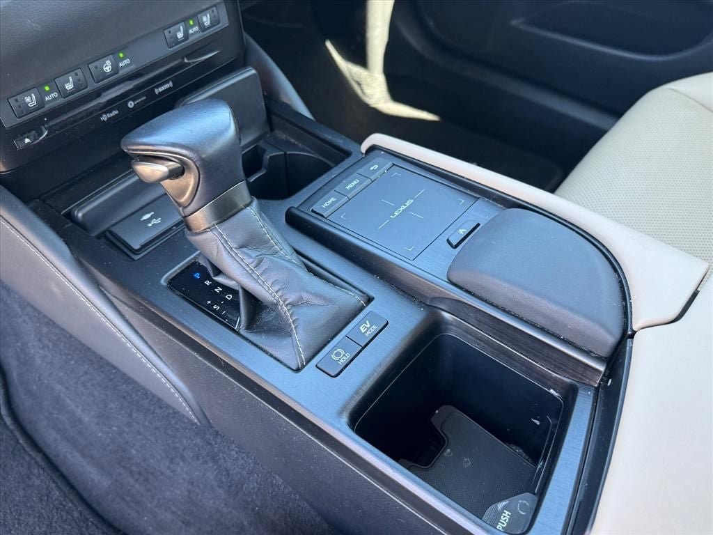 Used 2021 Lexus ES 300h w/ Premium Package FWD image 22
