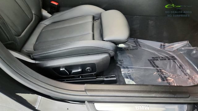 Used 2025 BMW 330i xDrive Sedan AWD/4WD image 24
