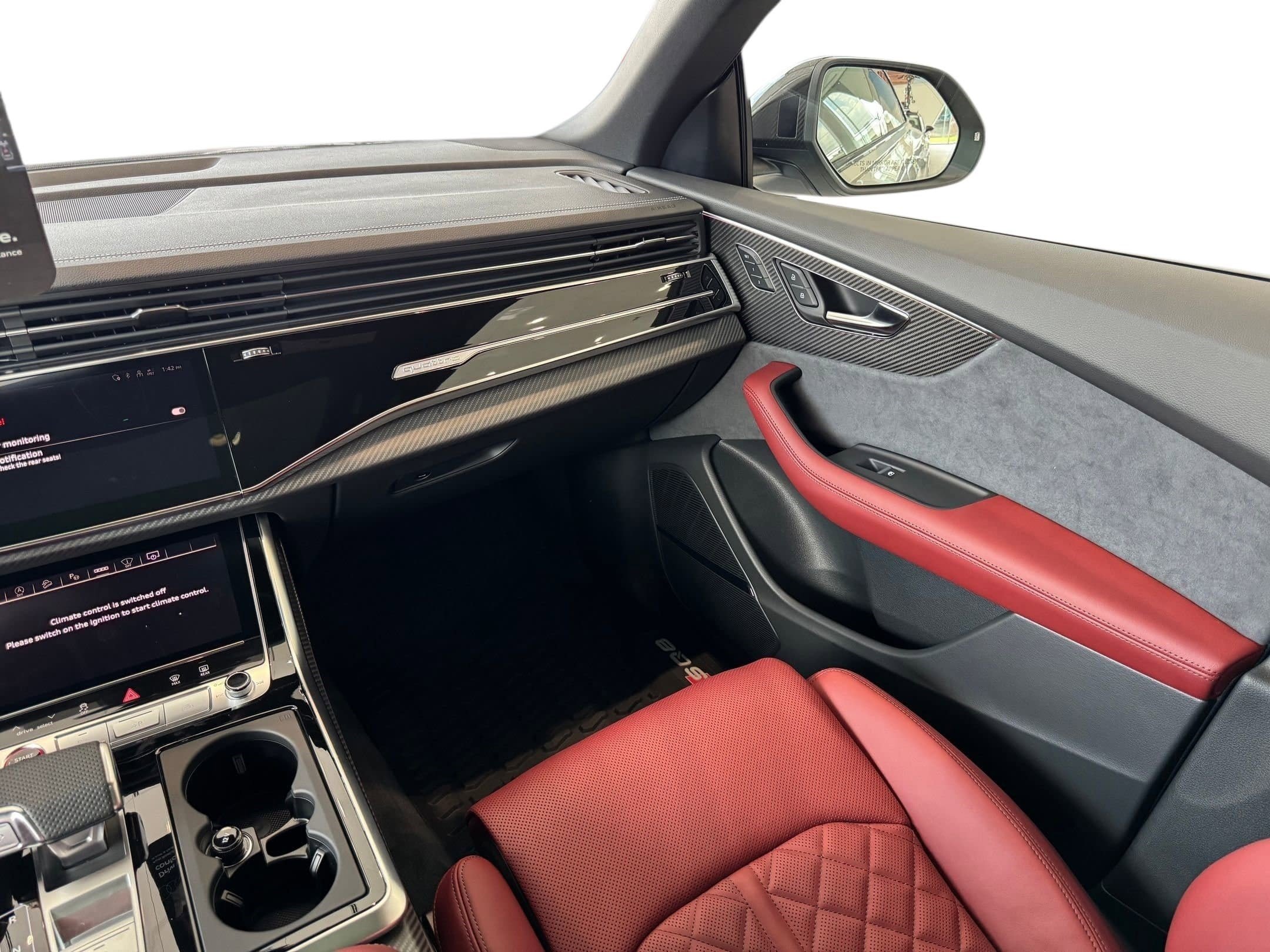 New 2026 Audi SQ8 Prestige image 28