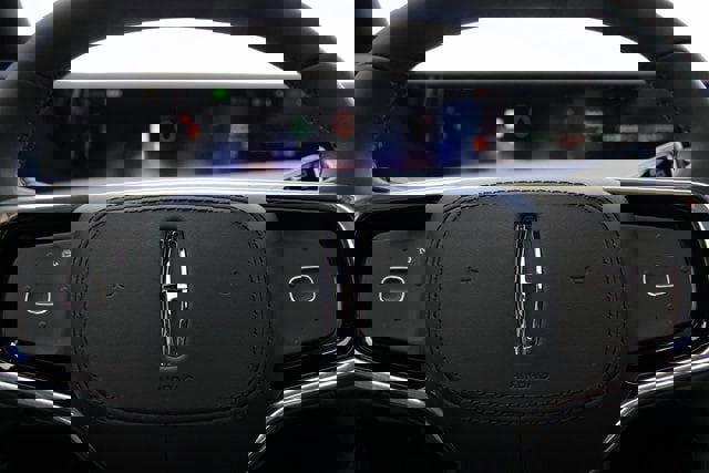 New 2026 Lincoln Nautilus Reserve image 33